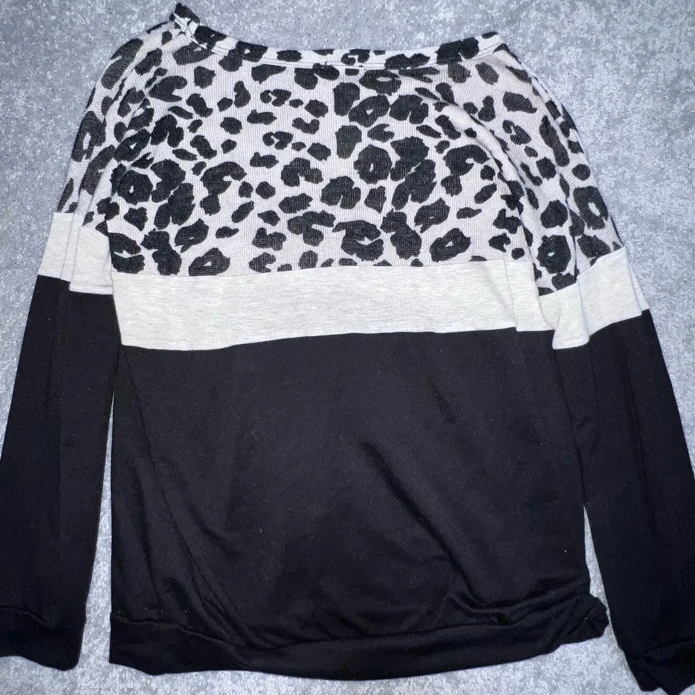 Leopard Print Long Sleeve Sweater